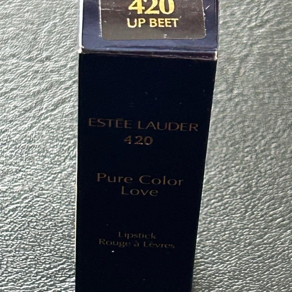 Estée Lauder Pure Color Love LIPSTICK 420 UP BEET (a deep purple matte) BOXED